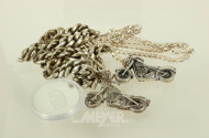 Konvolut Silberschmuck in überw. 925er Silber, best. aus Ketten, Anhänger u. 1 Feinsilbermedaille