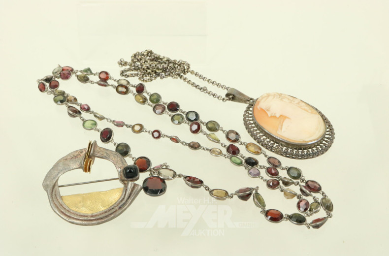 kl. Posten versch. Modeschmuck: Ketten, Brosche, Uhrenband, Nadeln, etc.