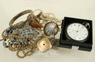 Posten Modeschmuck u. Armbanduhren im Alukoffer