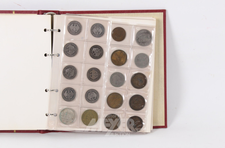 kl. Münzalbum mit überw. BRD D-Mark