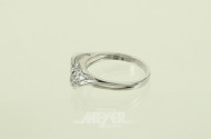 Ring mit 6 kl. Brillanten von ges. ca. 0.15ct
