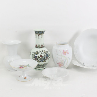 Posten Porzellan: Vasen u. Schalen, ca. 8 Stk.