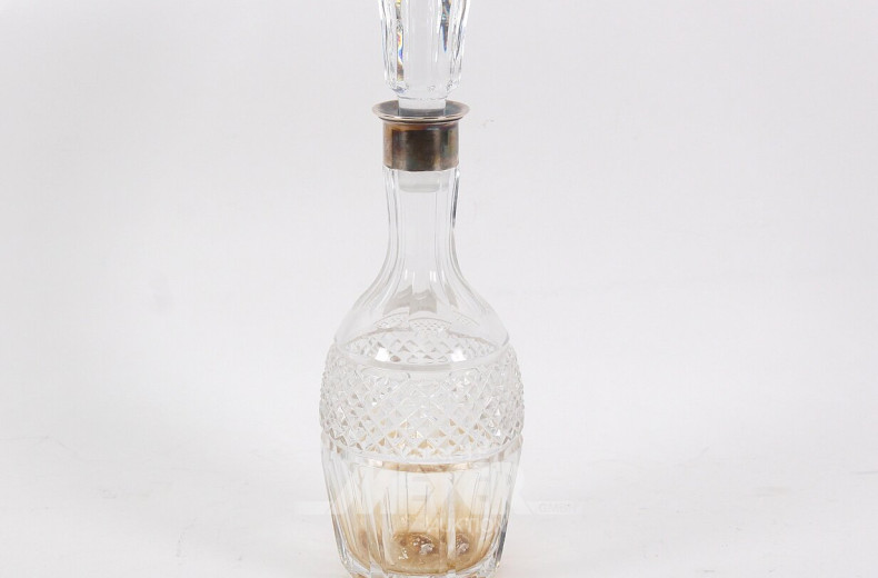 Kristall-Karaffe mit 925er Silbermontierung