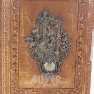 nostalgisches Fotoalbum mit Porträtfotografien