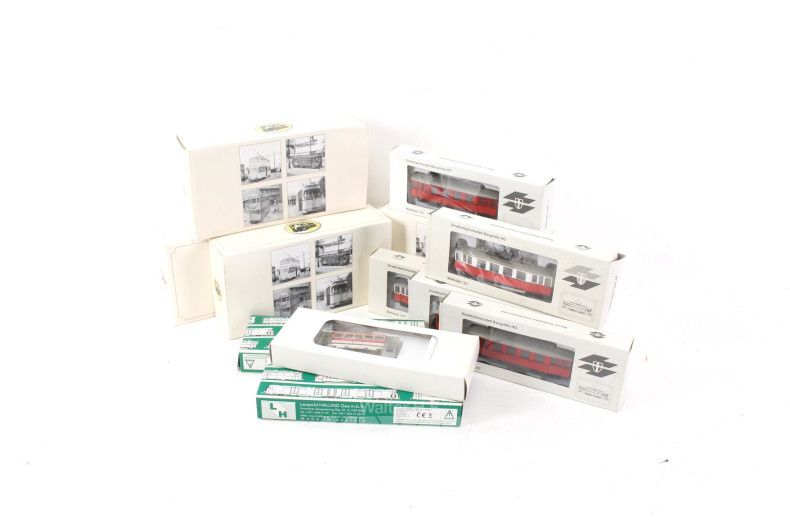 Konvolut Modell-Straßenbahnen, geöffnete OVP, ca. 39 Stück, bespielt