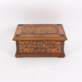 Holzschatulle intarsiert