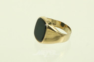 Herrenring, besetzt mit 1 Onyx
