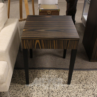 Beistell-/Nachttischchen-Paar mit Kunststofffurnier in Holzoptik, 1-zügig (Push2open), 2-türig