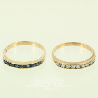 2 schmale Ringe mit blauen u. farblosen Farbsteinen