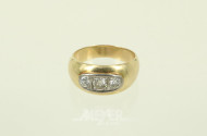 Breiter Ring mit 3 Brillanten von ges. ca. 0.7ct