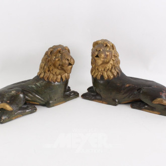 Paar Buchstützen "Liegende Löwen"