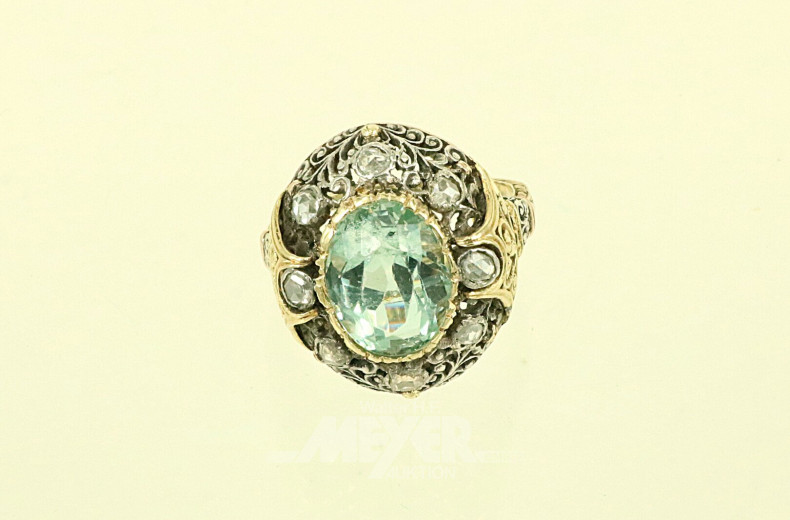 Damenring, antik, besetzt mit 8 nat. Diamantrosen von zus. ca. 0,25ct.