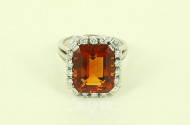 Damenring, besetzt mit 1 Citrin von ca. 8ct.