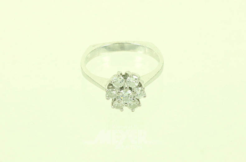 Ring mit 7 kl. Brillanten von ges. ca. 0.80ct