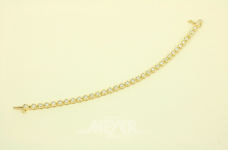 Tennisarmband, besetzt mit 36 nat. Diamanten im Brillantschliff von zus. ca. 4,30ct. tw-w/vsi