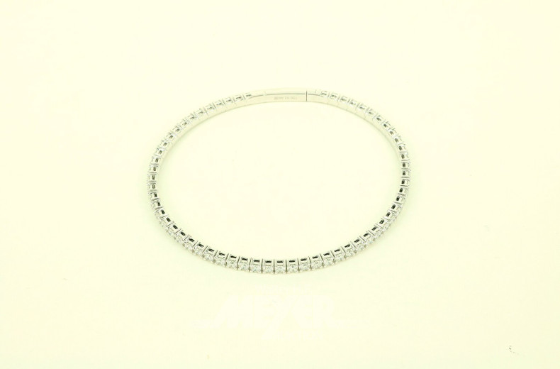 Armreif, besetzt mit 60 nat. Diamanten im Brillantschliff von zus. ca. 2,66ct. tw-w/vsi-si