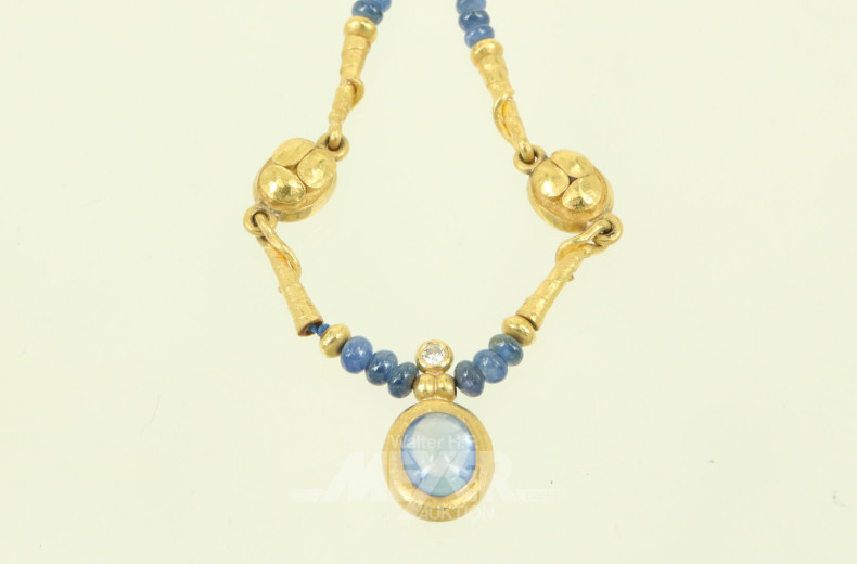 kurze Halskette, Handarbeit