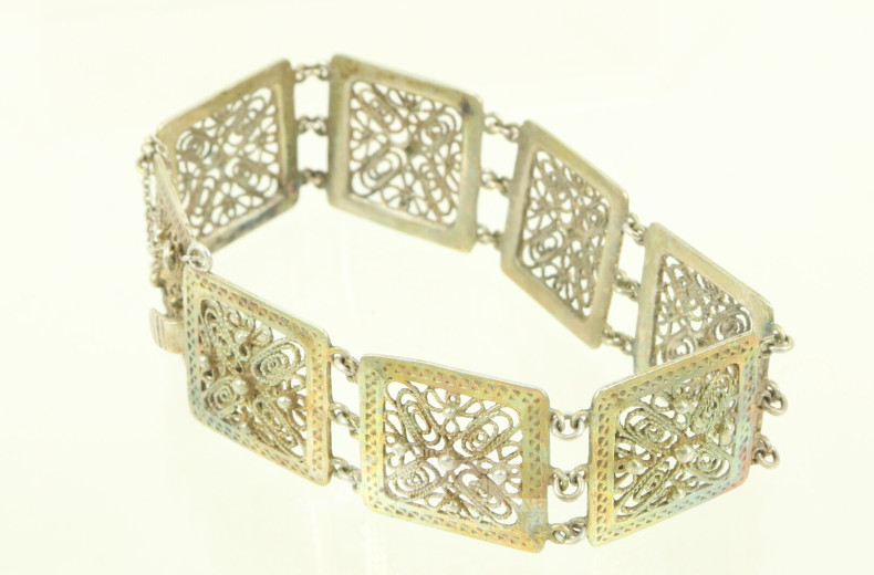 aufwendig gearbeitetes Armband in 835er Silber
