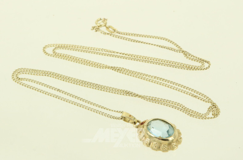 Kettchen in 585 GG, mit 1 Anhänger in 333 GG mit hellblauen Farbstein besetzt