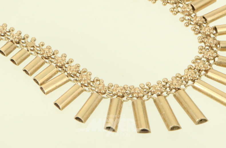 Collier
