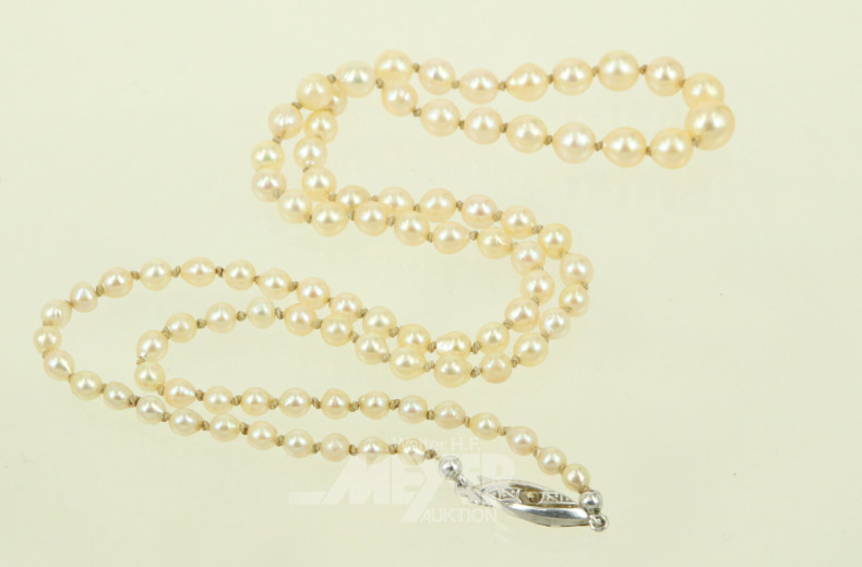 Perlenkette mit Verschluss in 585 GG