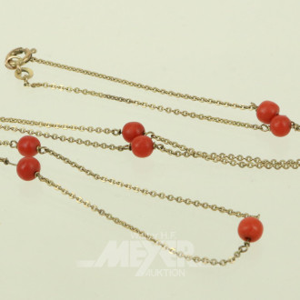Kette mit 7 Perlen aus roter Koralle
