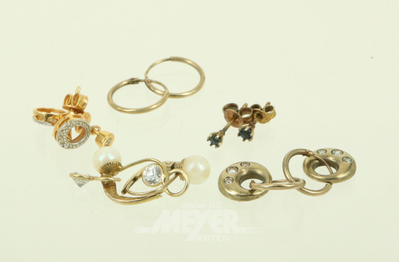 5 Paar kl. Ohrhänger u. Ohrstecker, tlw. mit kl. Brillanten