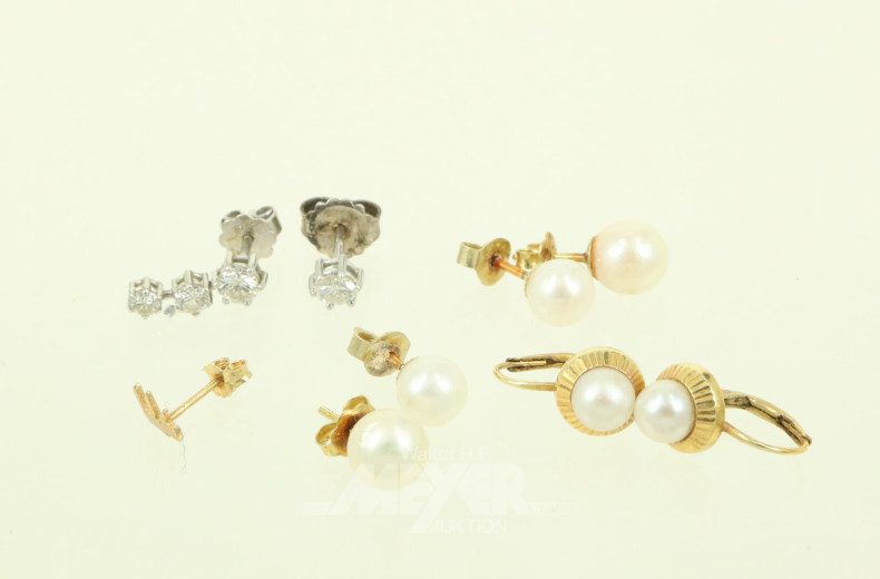 3 Paar Ohrstecker mit Perlen sowie 3 einzelne Ohrstecker mit Diamantimitationen