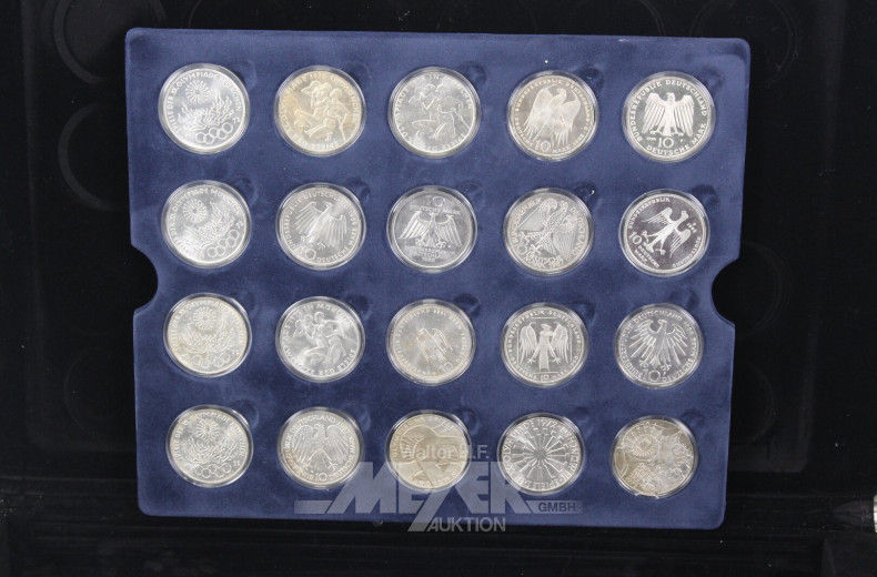 Konvolut BRD und USA Gedenkprägungen im Alukoffer