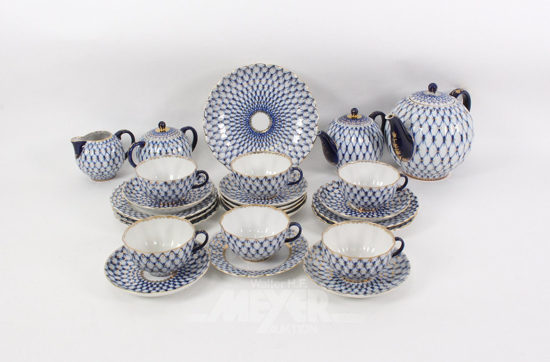 Porzellan Tee-Service