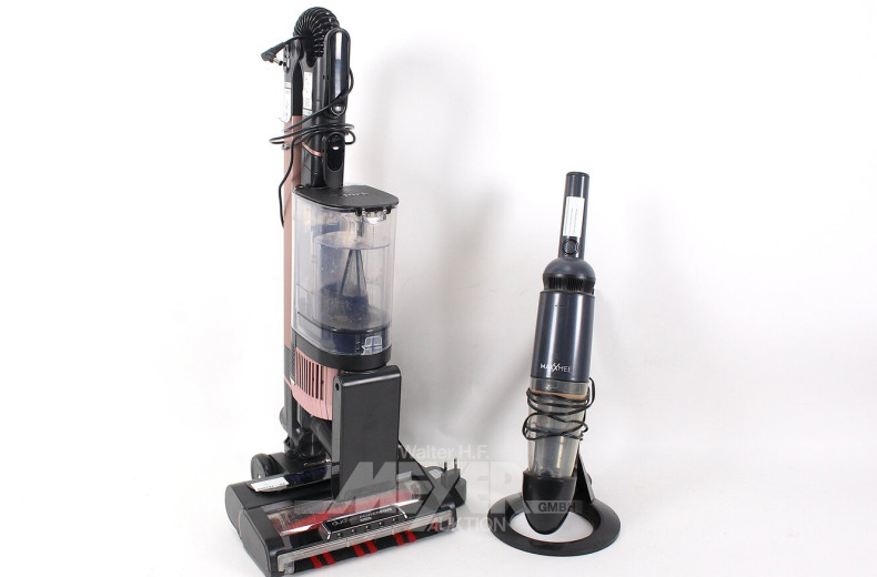 Akku-Bodenstaubsauger SHARK, klappbar sowie 1 Akku-Handsauger MAXXMEE