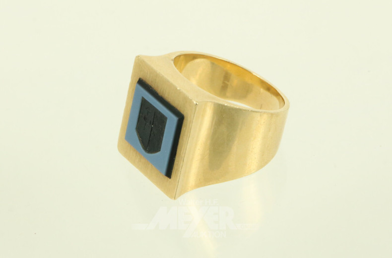 Wappenring mit graviertem Achat