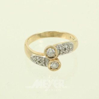 Ring mit 2 Diamanten u. 10 kl. Brillanten
