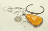 kl. Posten Silber- u. Modeschmuck, best. aus: