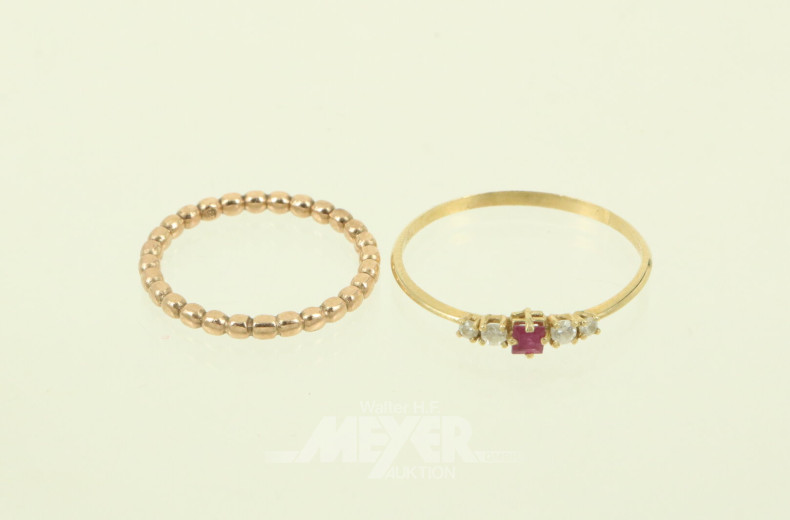 2 Ringe, davon 1 mit Farbsteinen