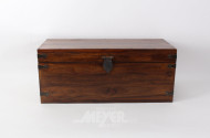 kleine Holztruhe