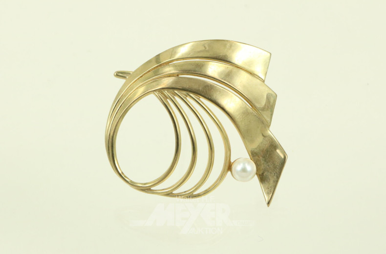 Brosche mit einer Perle