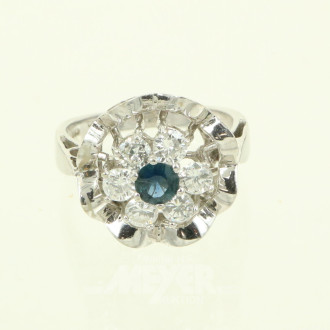 Ring mit 6 Brillanten und 1 blaugrünem Farbstein