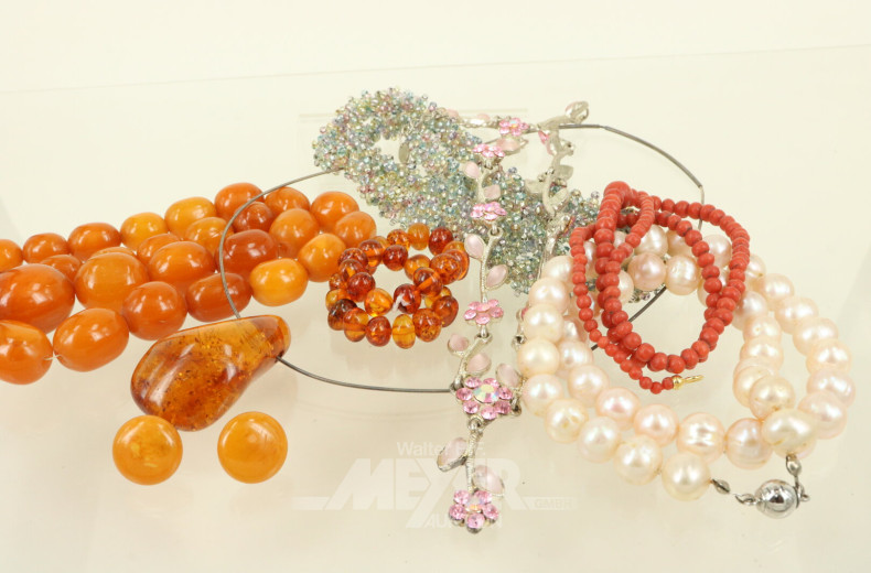 Konvolut Mode-, Silber-, Bernsteinschmuck