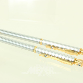 2 Schreibgeräte mit Etui