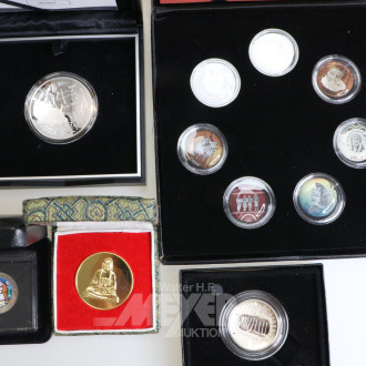 Posten div. Medaillen