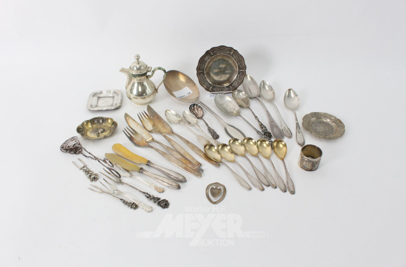 6 Konvolut versch. Besteckteile, überw. 800er Silber, tlw. versilbert