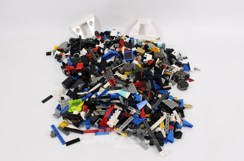 Posten Legosteine und Figuren