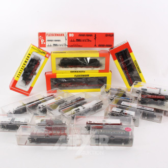 Posten versch. Loks und Güterwaggons, ca. 15 Stück