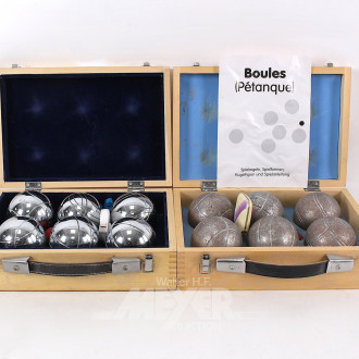 2 Boules-/Boccis-Sets im Holzkoffer
