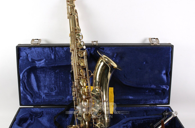 Tenor-Saxophon in passendem Koffer