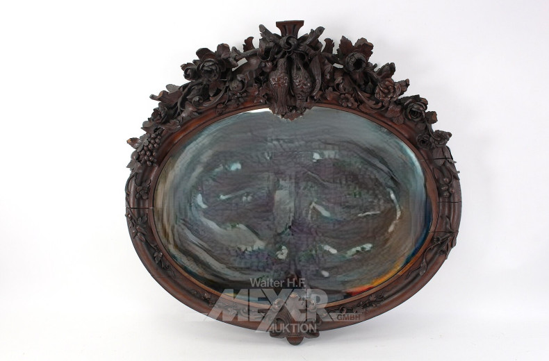 ovaler Spiegel, Rahmen mit reichhaltiger Schnitzerei