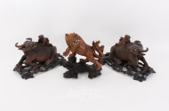 3 versch. asiat. Figuren "Wasserbüffel und Tiger"