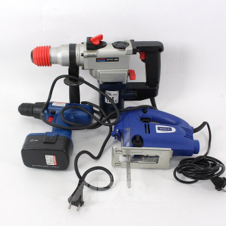 3 Handmaschinen, sowie 1kleiner Posten Wekzeug