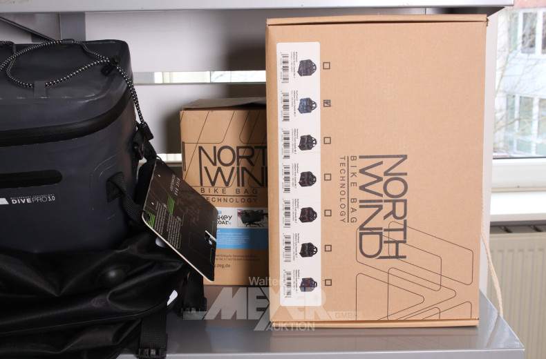 8 Posten div. Fahrrad- und Satteltaschen